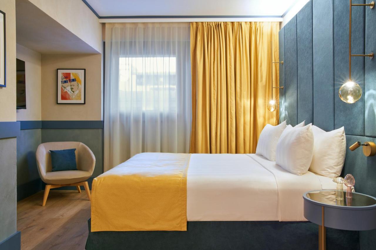 Fifty House Cellini Hotell Milano Exteriör bild