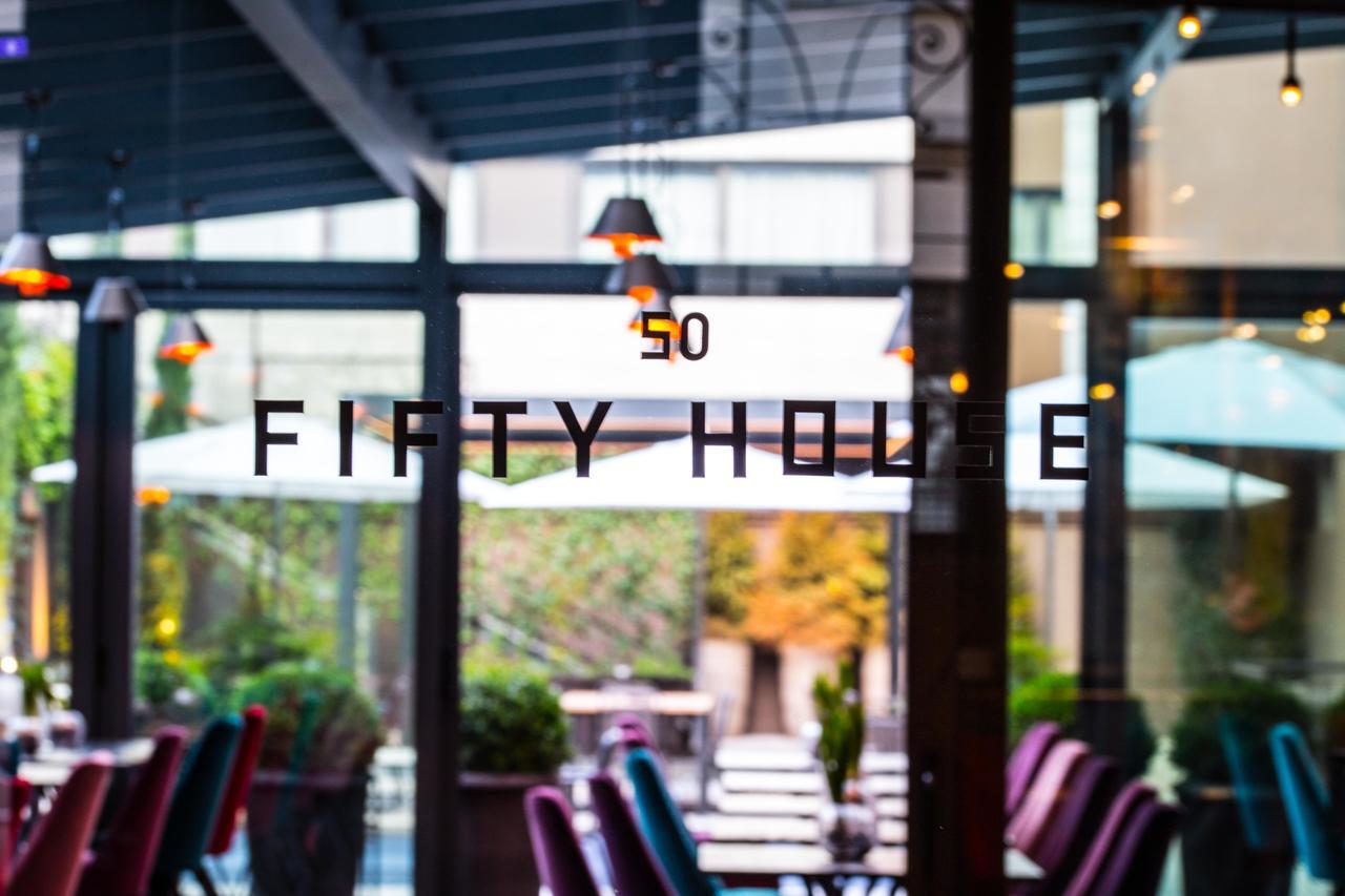 Fifty House Cellini Hotell Milano Exteriör bild 50 House